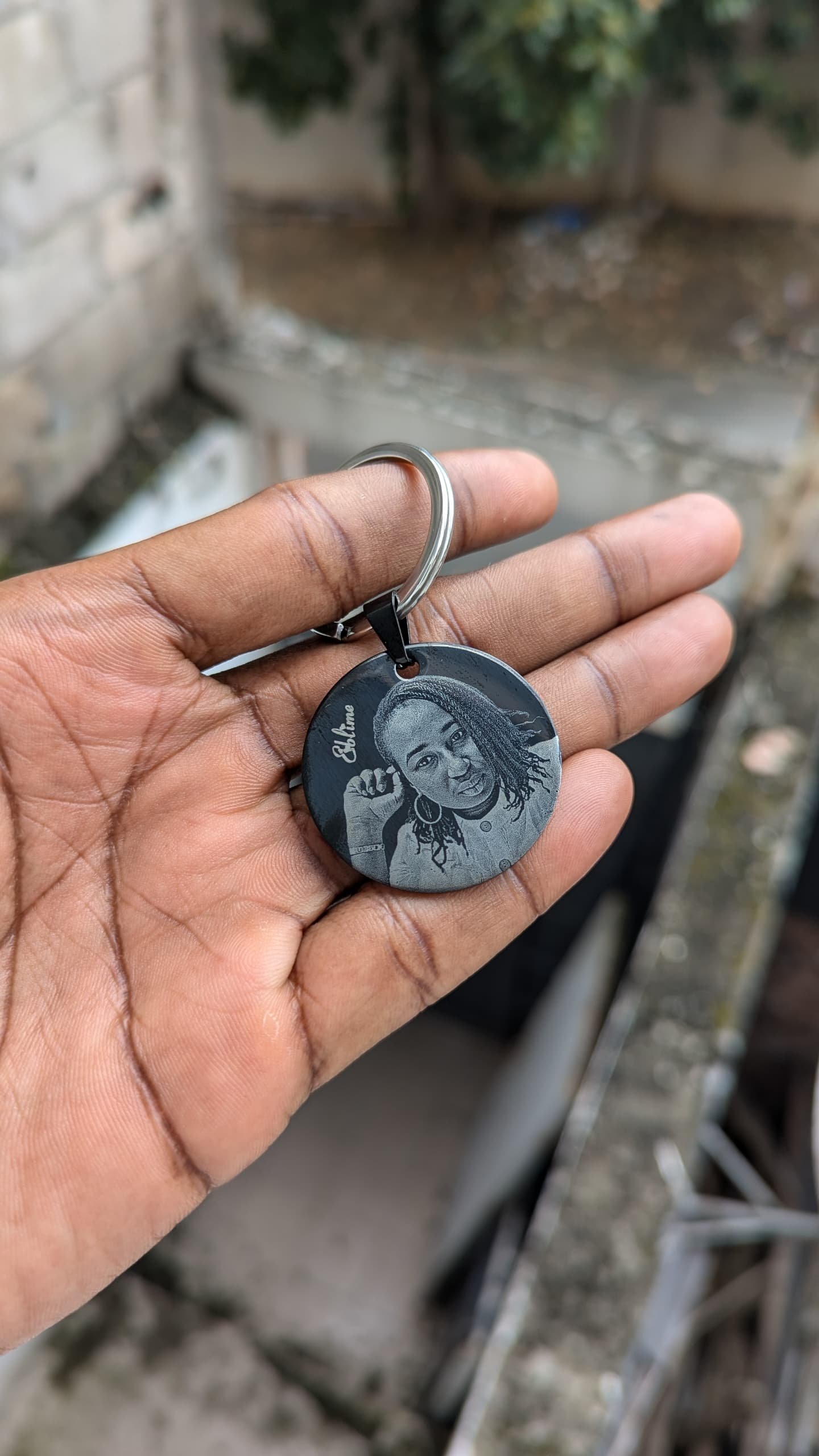 Porte clé acier inox noir- Rond